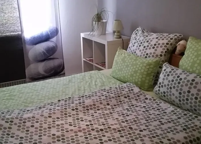 Uebernachten In Unseren Crutpracht Gaestezimmern Mit Grossem Bauernfruehstueck, Ab April 24 Auch In Der Duffel-scheune Apartman Kirchhundem