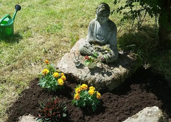 Uebernachten In Unseren Crutpracht Gaestezimmern Mit Grossem Bauernfruehstueck, Ab April 24 Auch In Der Duffel-scheune Apartman *